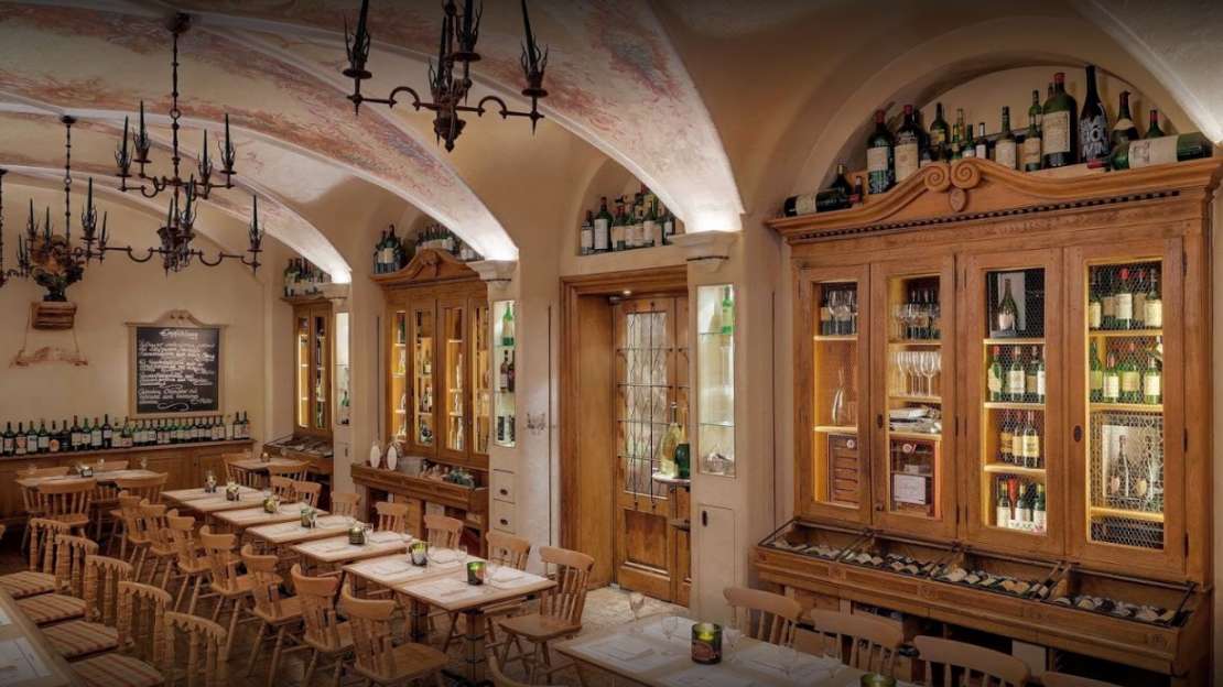 our-3-favourite-wine-bars-in-munich-2024-star-wine-list
