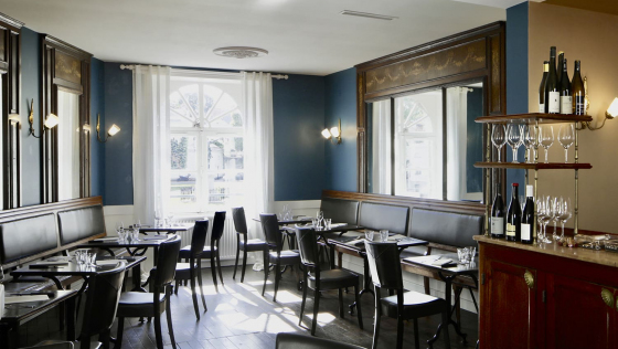 Interior of Bistrot de la Comédie, Nante, France.