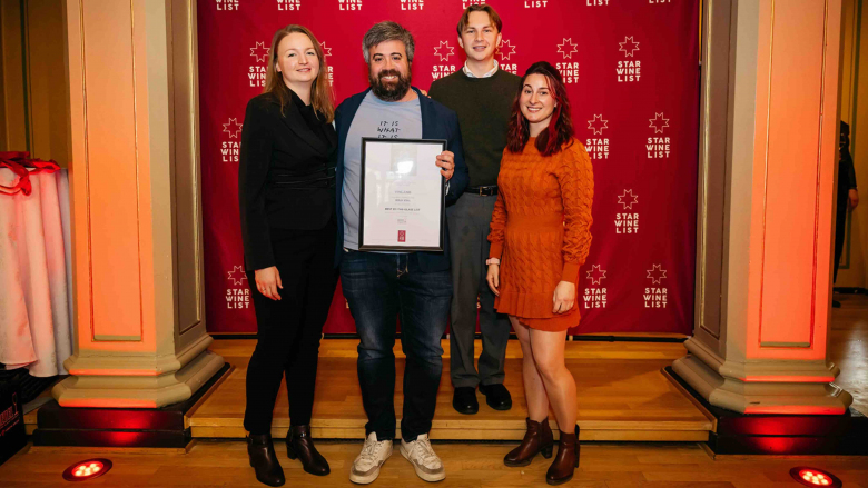 Vinland’s Kata Toruk-Ambros, Francesco Marzola and Daniel Berg-Johansen with Nadine Røste Sørlle, representing Riedel. Photo by Erik Krafft.