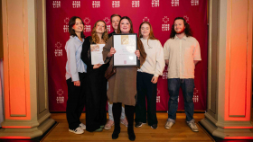 Tone Blixøen (centre) and the Happolati team. Photo by Erik Krafft.