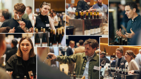 Guests and producers at the VDP Weinbörse trade fair.