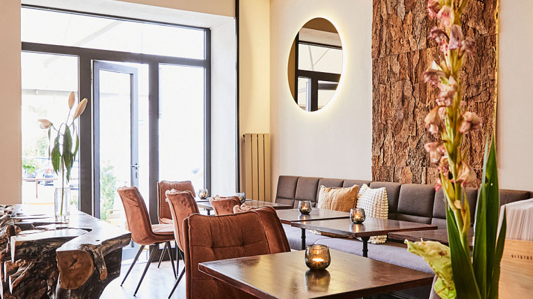 Sticks & Stones Wine Bar, Munich