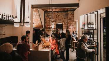 Si Mon, a wine bar in Mexico City, Mexico.