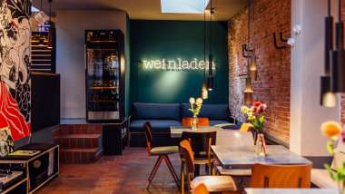 Weinladen, a wine bar in Hamburg, Germany.