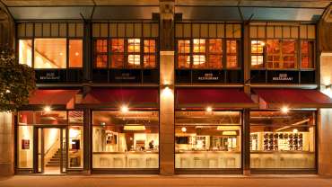 Mövenpick Weinbar, a wine bar in Zürich, Switzerland.