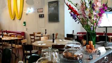 Lotti, a restaurant in Zürich, Switzerland.