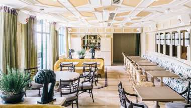 Louise, a restaurant in Hong Kong SAR, Greater China.