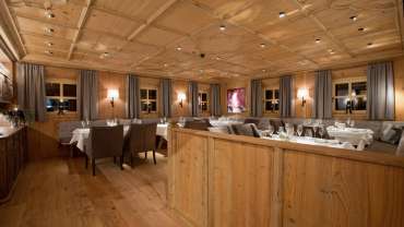 Griggeler Stuba im Burg Vital Resort, a restaurant and hotel in Lech, Austria.