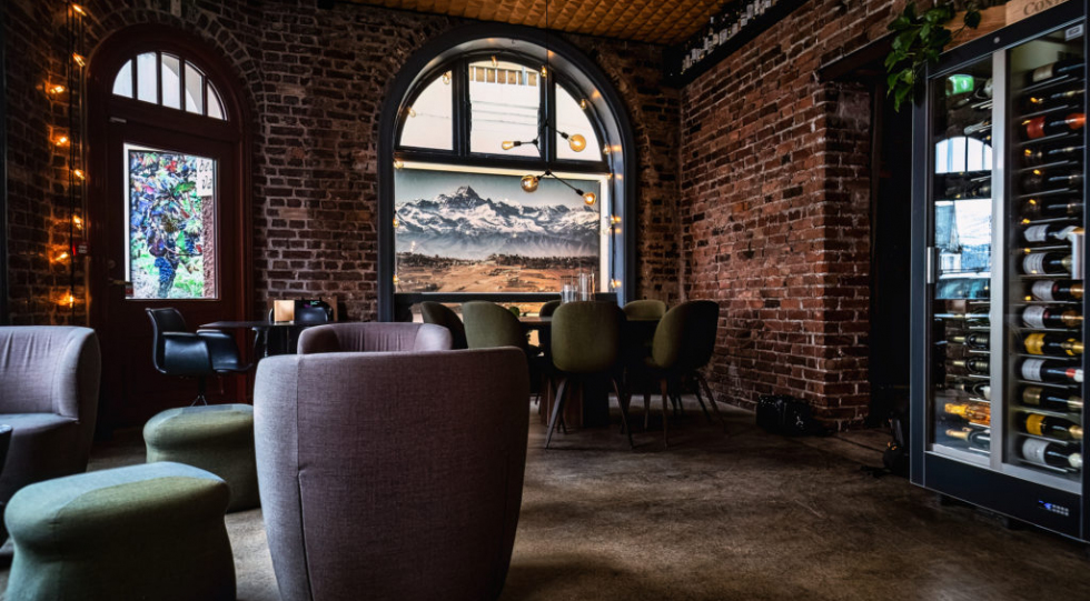 Vino Bar Ålesund, a wine bar in Ålesund, Norway.