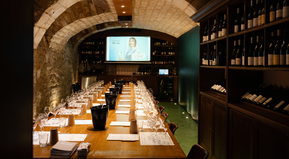 Ô Chateau, a restaurant in Paris, France.
