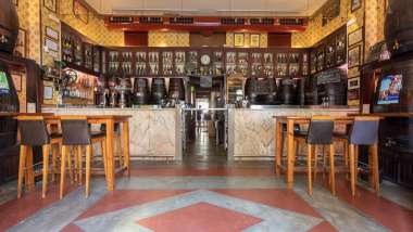 Casa Montaña, a restaurant in Valencia, Spain.