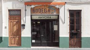 Anyora, a restaurant in Valencia, Spain.
