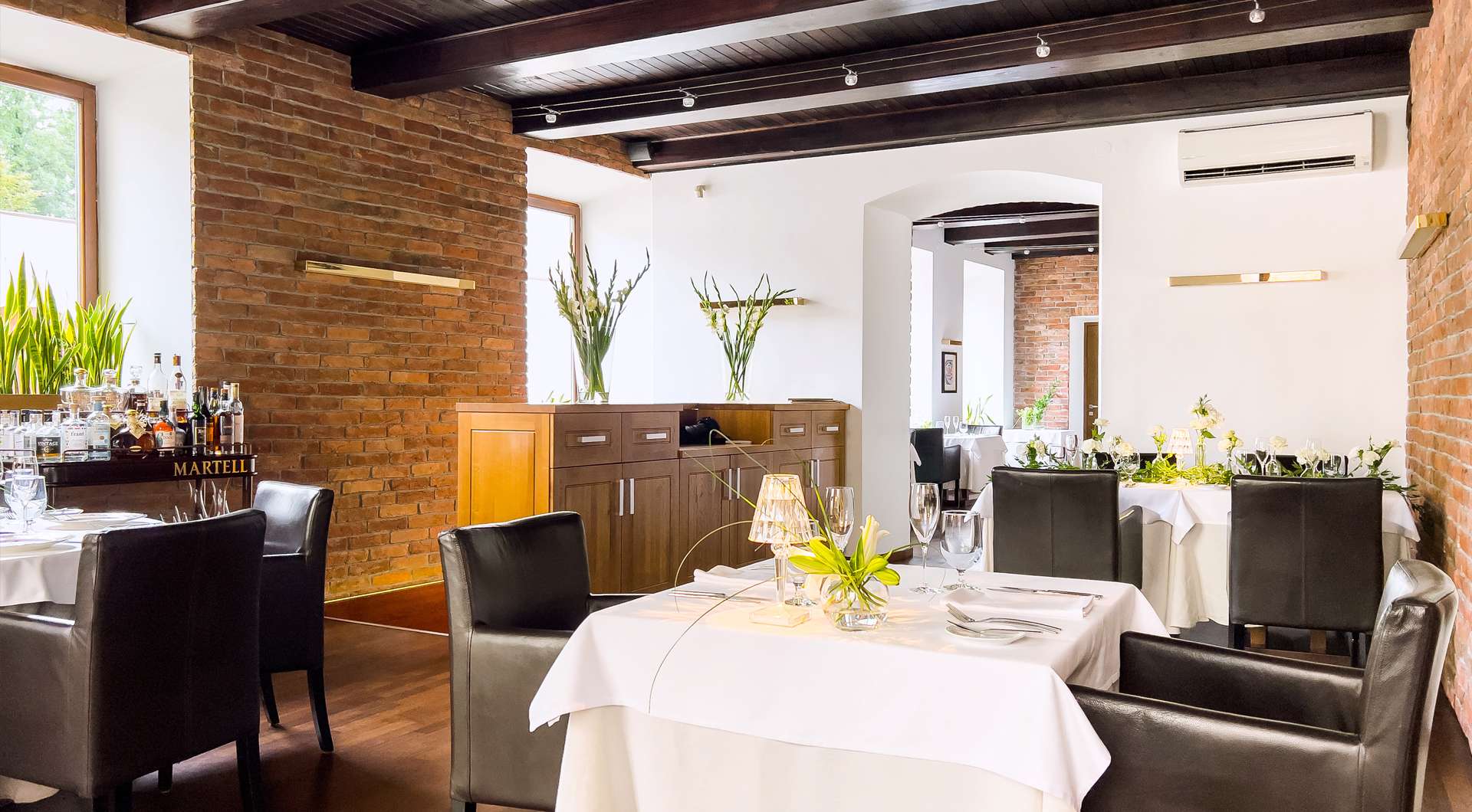Albertina Restaurant & Wine - Star Wine List