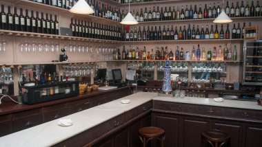 De Vinos, a wine bar in Madrid, Spain.