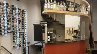 Le Vigne Bio, a wine bar in La Morra, Italy.