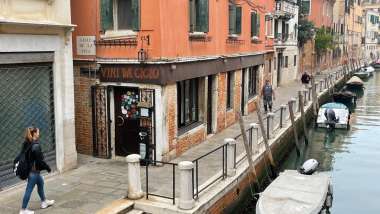 Vini da Gigio, a restaurant in Venice, Italy.