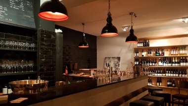 Dr Maury Wine Bar, a wine bar in Berlin, Germany.