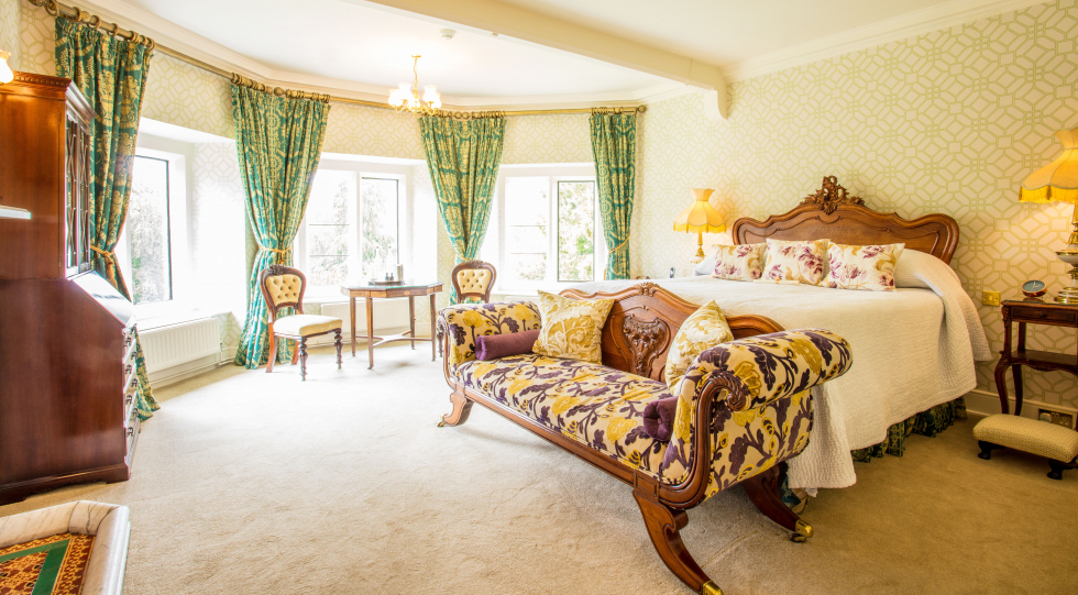 Palé Hall Hotel, a hotel and restaurant in Llanderfell, UK.