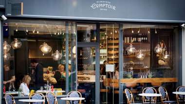 Blandford Comptoir, a wine bar and restaurant in London, UK.