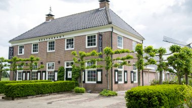 De Groene Lantaarn, a restaurant in Staphorst, Netherlands.