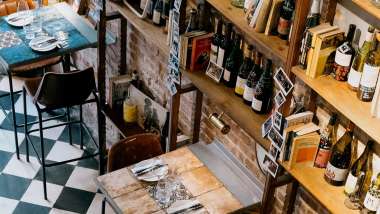 Pepa Bar a Vins, a wine bar in Barcelona, Spain.