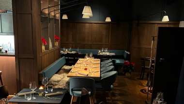 Reichlich, a wine bar and restaurant in Hamburg, Germany.