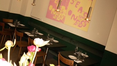 Frohnatur, a wine bar in Cologne, Germany.