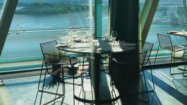 Tolvte og Kranen, a restaurant in Oslo, Norway.