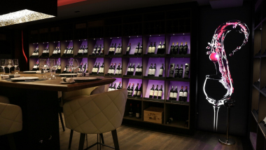 Cave & Restaurant Le180, a restaurant in Geneva, Switzerland.