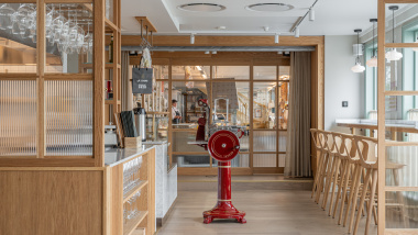 A. Idsøe Grill & berkel, a restaurant in Stavanger, Norway.