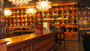 Lush, a wine bar and restaurant in Chicago, USA.