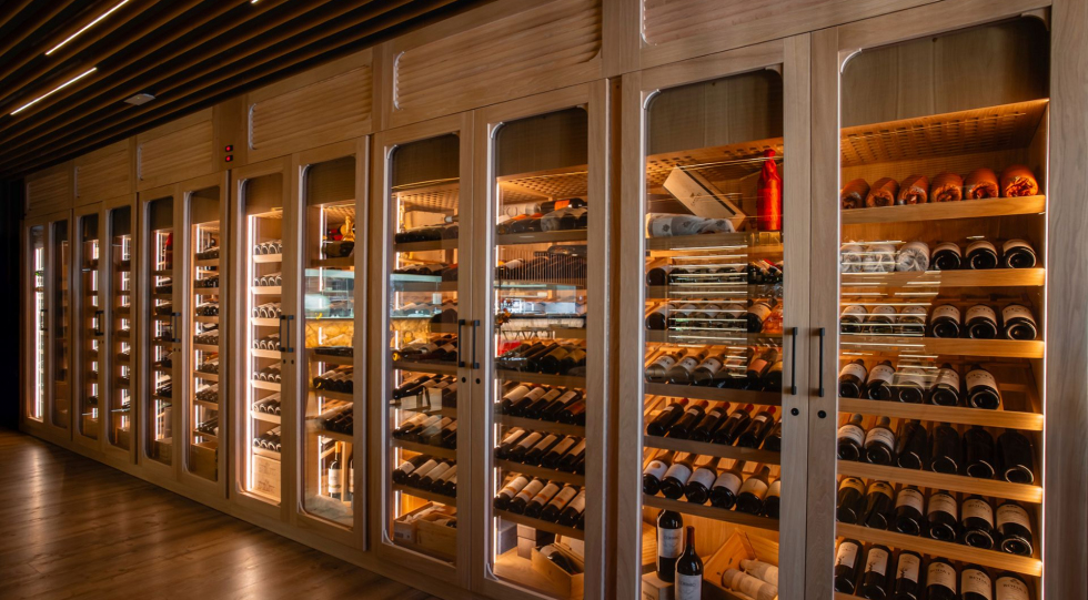 Fusion19, a restaurant in Muro, Spain.