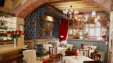 Café Carducci, a wine bar in Verona, Italy.