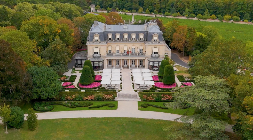 Le Parc at Domaine Les Crayères, a restaurant in Reims, France.
