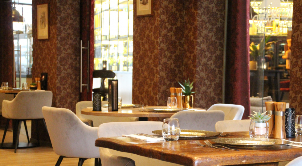 Het Witte Paard, a wine bar, restaurant and hotel in Etten-Leur, Netherlands.