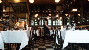 Cafe St Honore, a restaurant and wine bar in Edinburgh, UK.