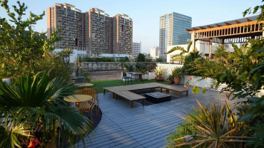 OTHEROOF Wine House, a wine bar in Shenzhen, Greater China.