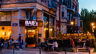 Bab's wine to share, a wine bar in Brussels, Belgium.