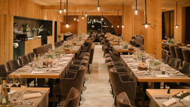 Hotel Tenne Lodges, a restaurant and hotel in Colle val d’Elsa, Italy.