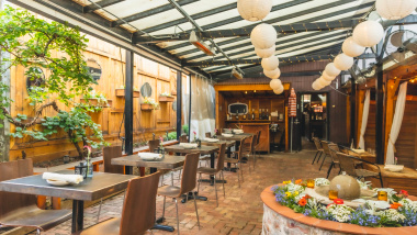 Volo Wine Bar, a restaurant and wine bar in Chicago, USA.