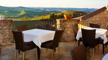 Ristorante Le Torri, a restaurant in Castiglione Falletto, Italy.