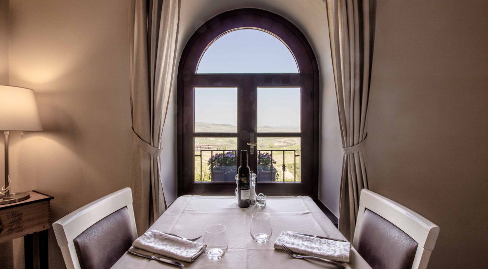 Ristorante Le Torri, a restaurant in Castiglione Falletto, Italy.