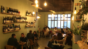 A Cave do Bon Vivant, a wine bar in Porto, Portugal.