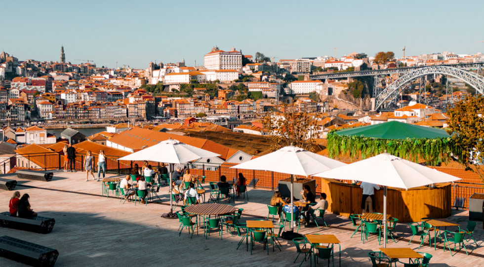 Wow, a restaurant in Vila Nova de Gaia, Portugal.