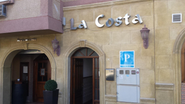 Restaurante La Costa, a restaurant in Almería, Spain.