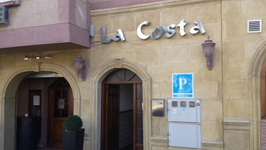 Restaurante La Costa, a restaurant in Almería, Spain.