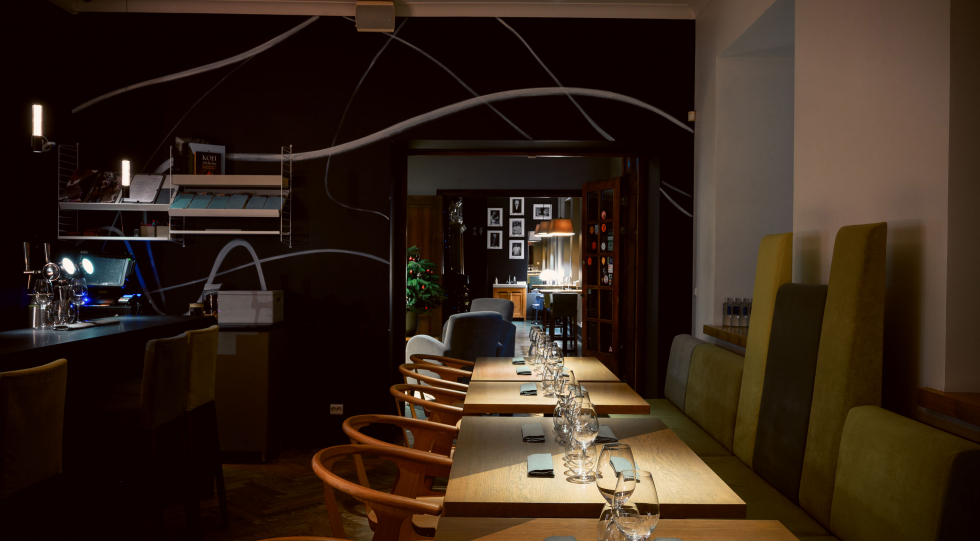 3 pavaru restorans, a restaurant in Riga, Latvia.