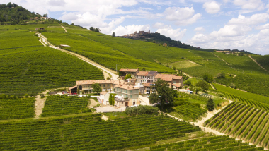 Palás Cerequio, a restaurant and wine bar in La Morra, Italy.