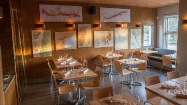 Soif, a restaurant and wine bar in Gatineau, Canada.