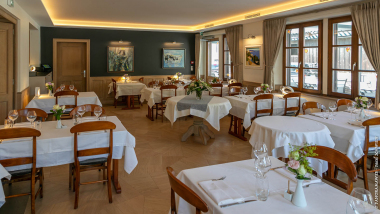 Le Cheval Blanc, a restaurant in Felbach, France.
